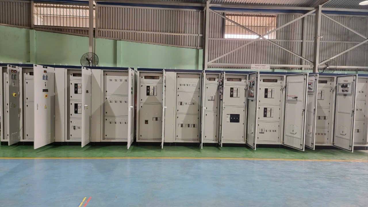 TỦ ĐIỆN NHÀ  XƯỞNG GIÁ RẺ  NHẤT TẠI KON TUM