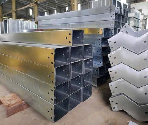 MÁNG CÁP MẠ KẼM NHÚNG NÓNG GIÁ RẺ TẠI BÌNH DƯƠNG