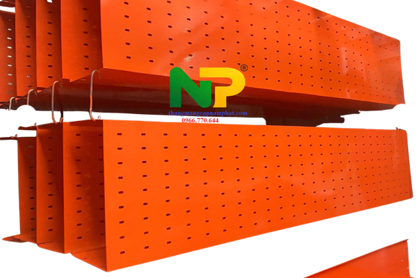 Khay Cáp Điện là Gì? Khay Cáp Giá Rẻ Tại Ninh Thuận