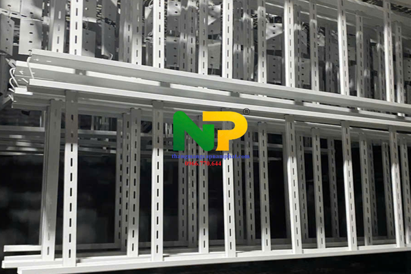 CTY SẢN XUẤT THANG MÁNG CÁP GIÁ RẺ TẠI BUÔN MA THUỘT