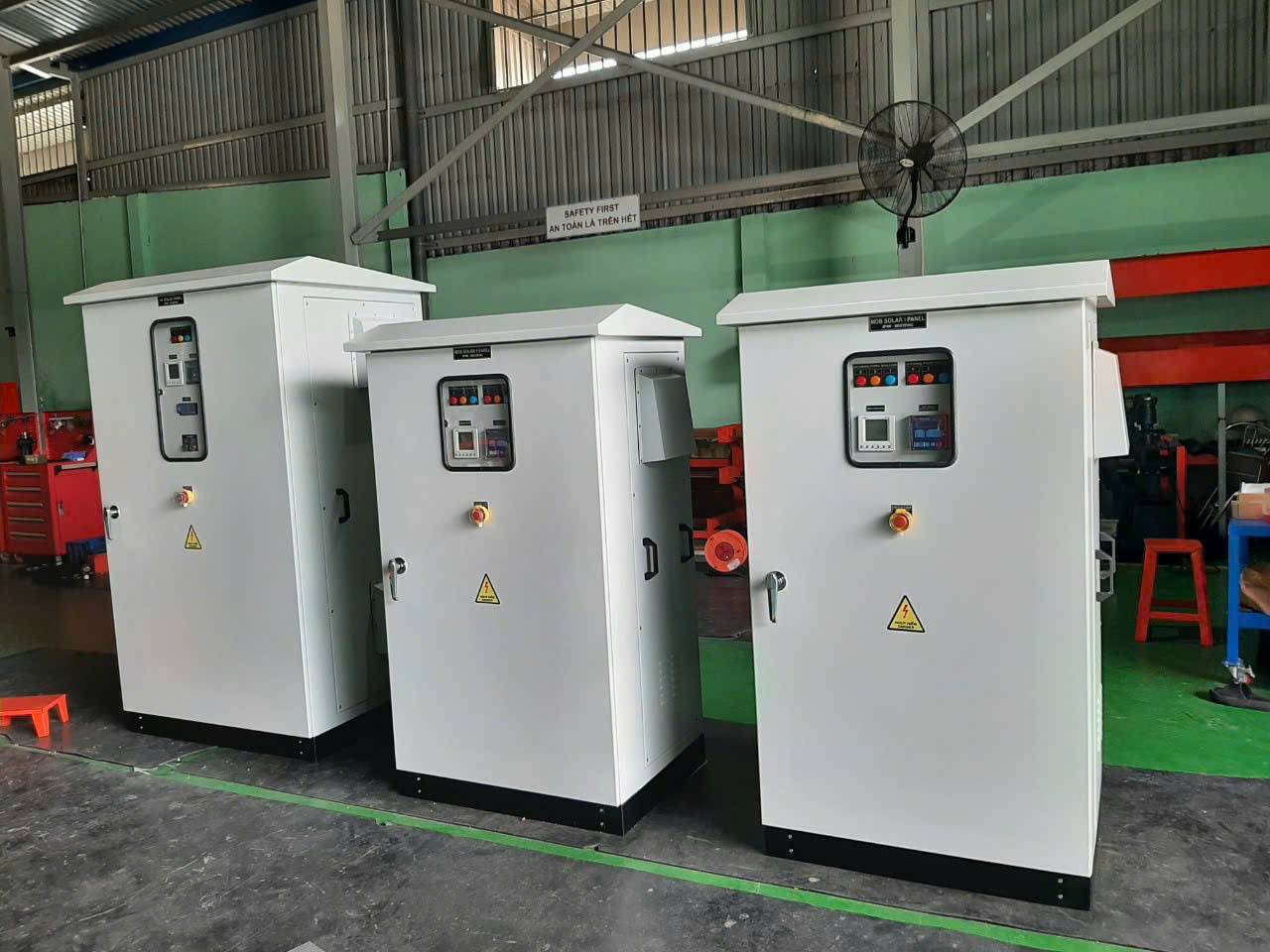 Vỏ tủ điện ngoài trời